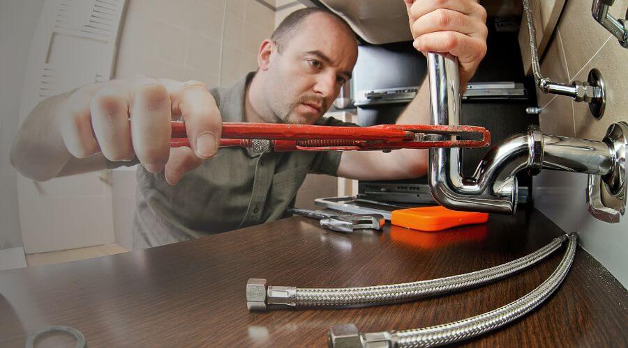 Expert burst pipe repair services in Paris, KY